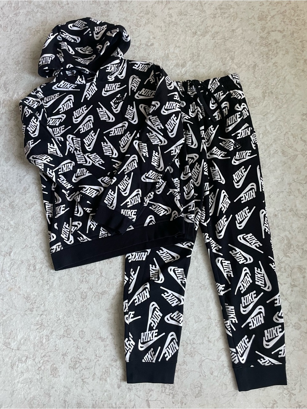 Nike Black & White Logo Jogger Set - Kids Sweatshirt and Pants